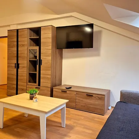 Apartment Center - Zamecek Hybesova Brno